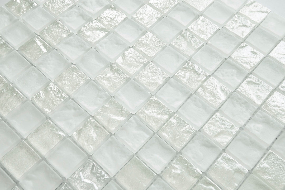 SoHo White 1x1 AQUA CRYSTAL